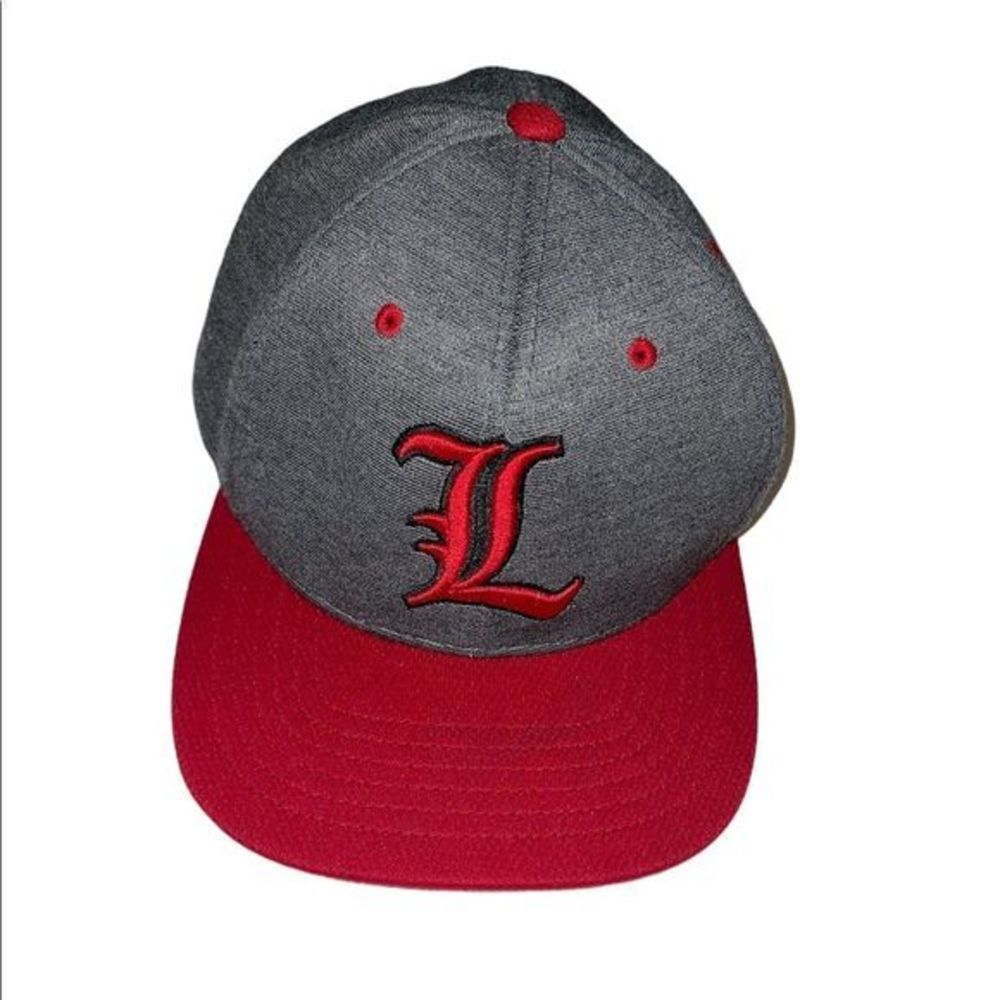 Louisville Cardinals Hat‎